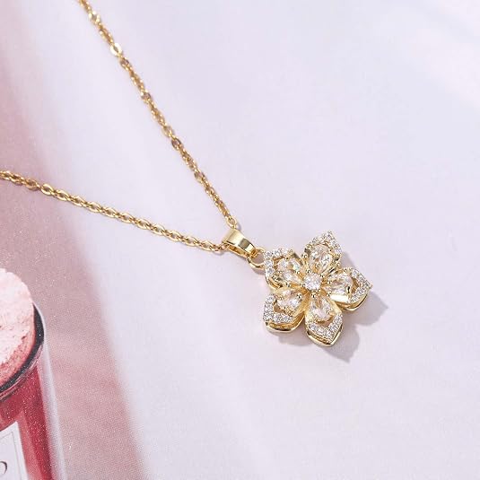 Mikovivi Flower Necklaces