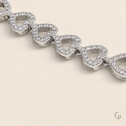 Three-quarter detail of articulated open heart links and polished side walls